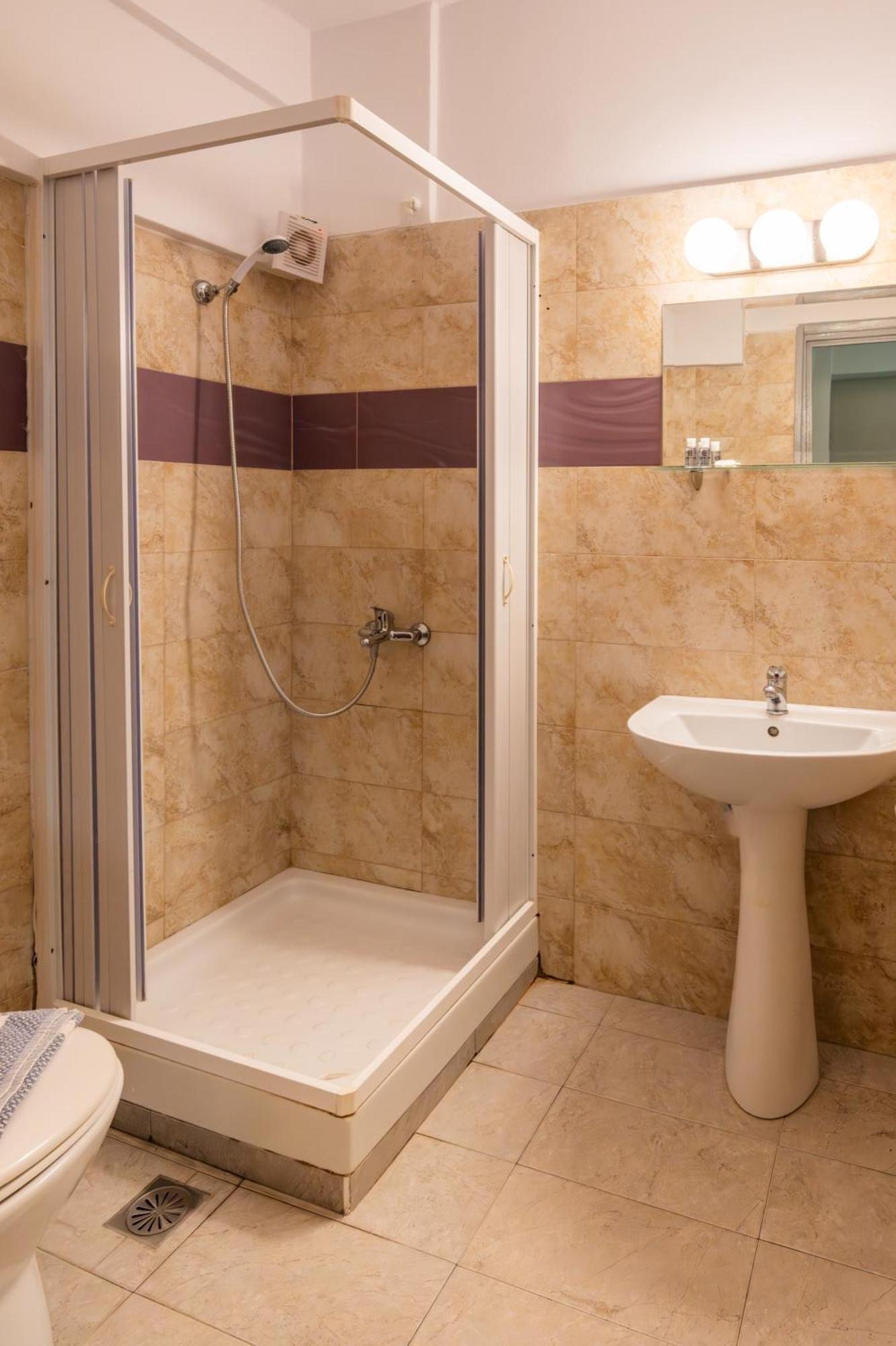 Fontana Luxury Rooms Митилини Экстерьер фото
